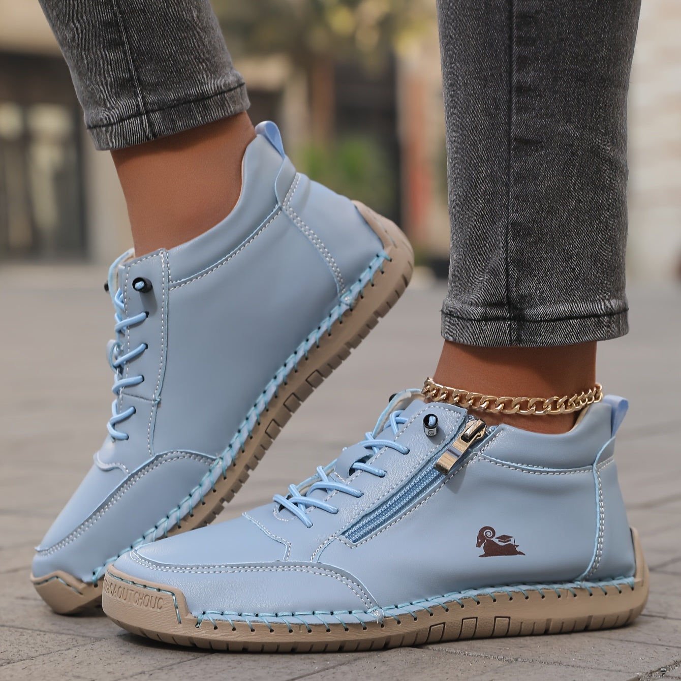 Mila™ – Comfortable Orthopaedic Zip Sneakers