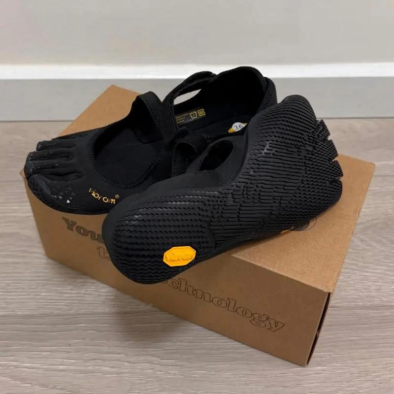 FreeStep™ Barefoot Shoes