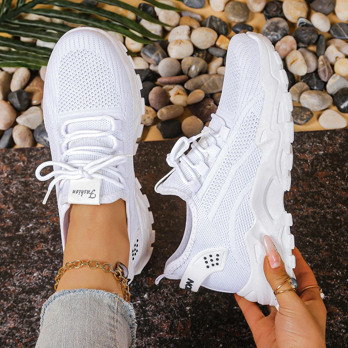 AIRIVA™ | Breathable Shoe