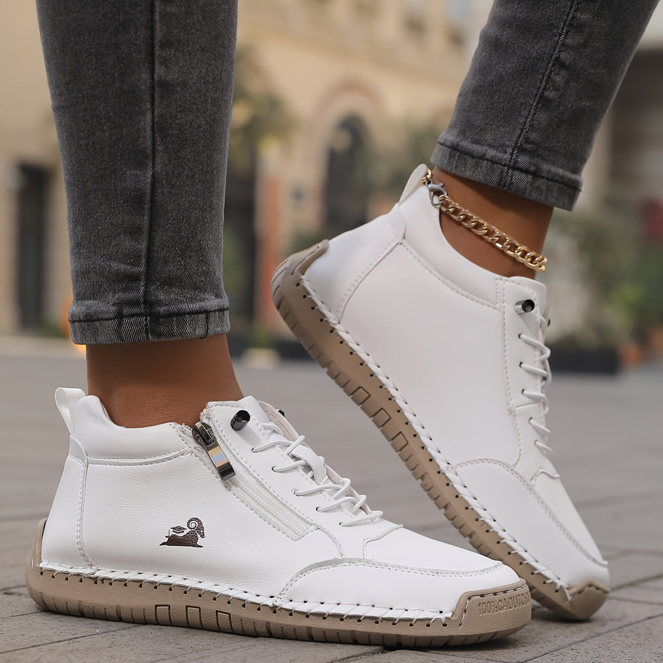 Mila™ – Comfortable Orthopaedic Zip Sneakers