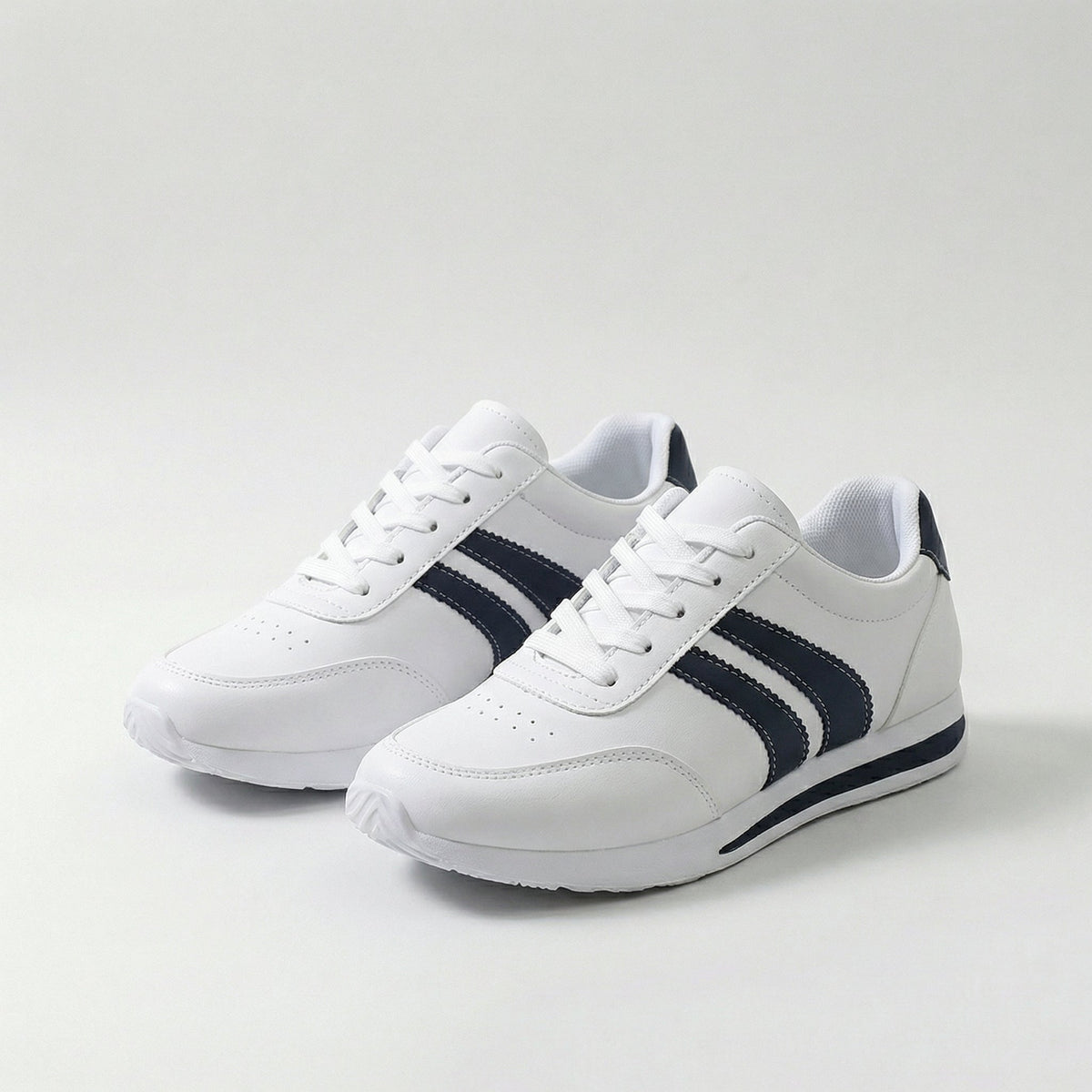 AMBER – Lightweight Sneakers