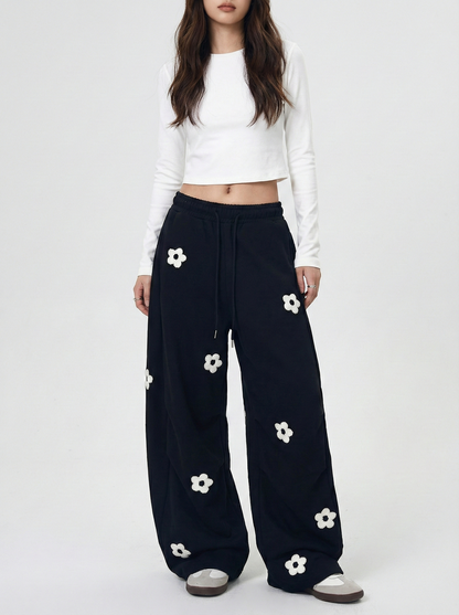 Embroidered Bloom Barrel Sweatpants