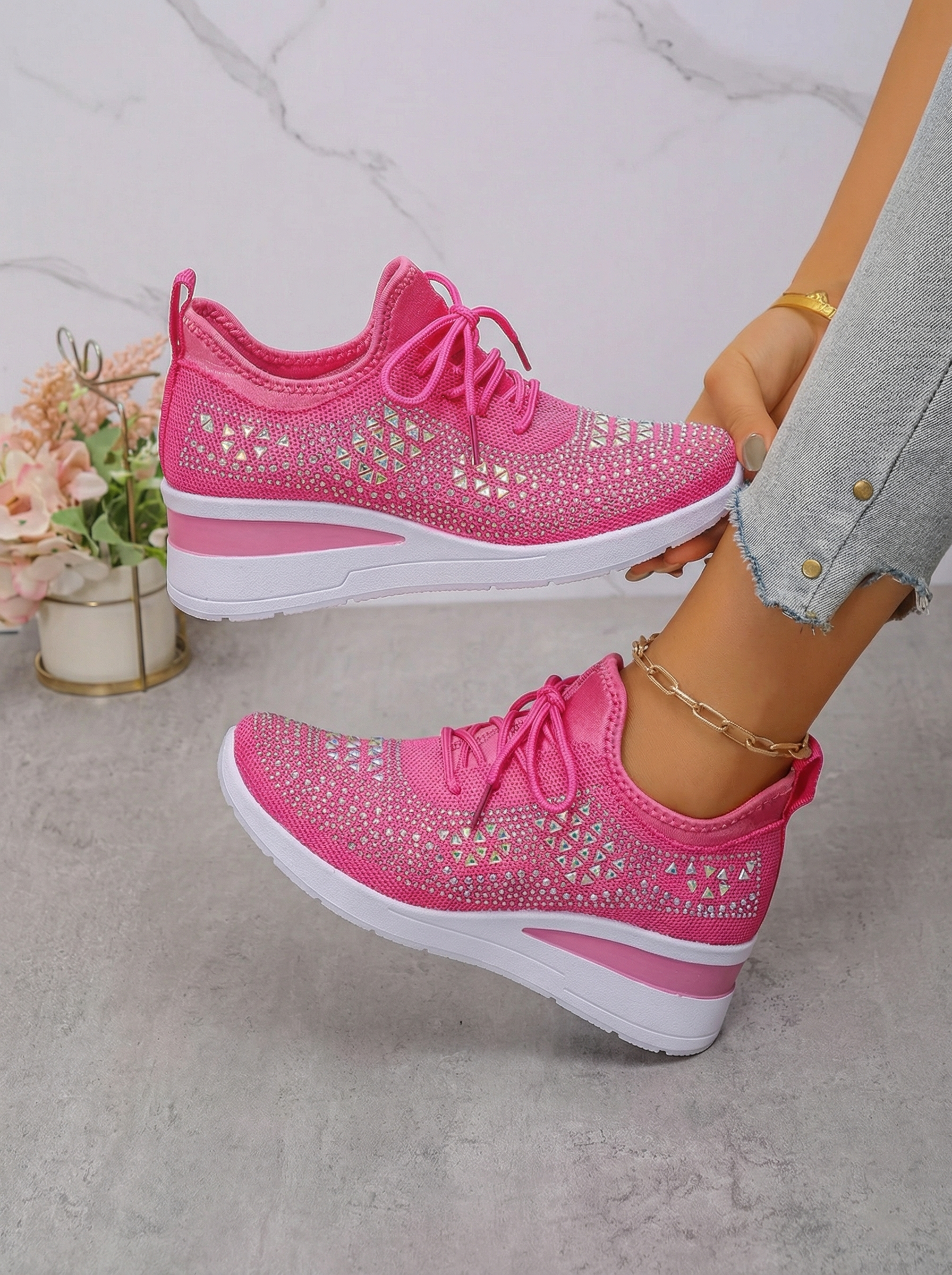 Maris™ – Breathable Platform Orthopaedic Trainers