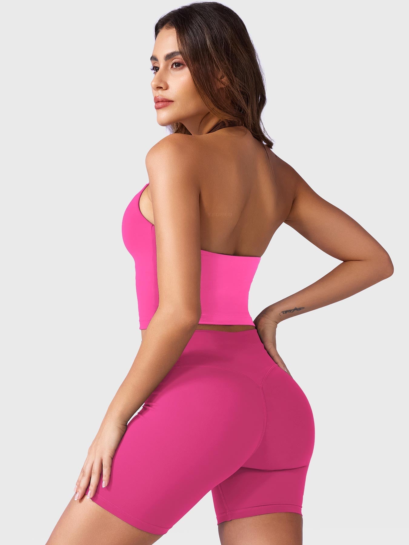 Yeoreo Hazel Halter Tank Top