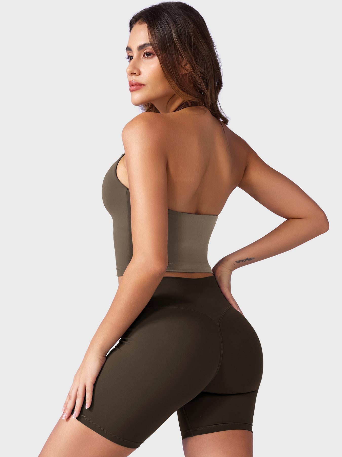 Yeoreo Hazel Halter Tank Top