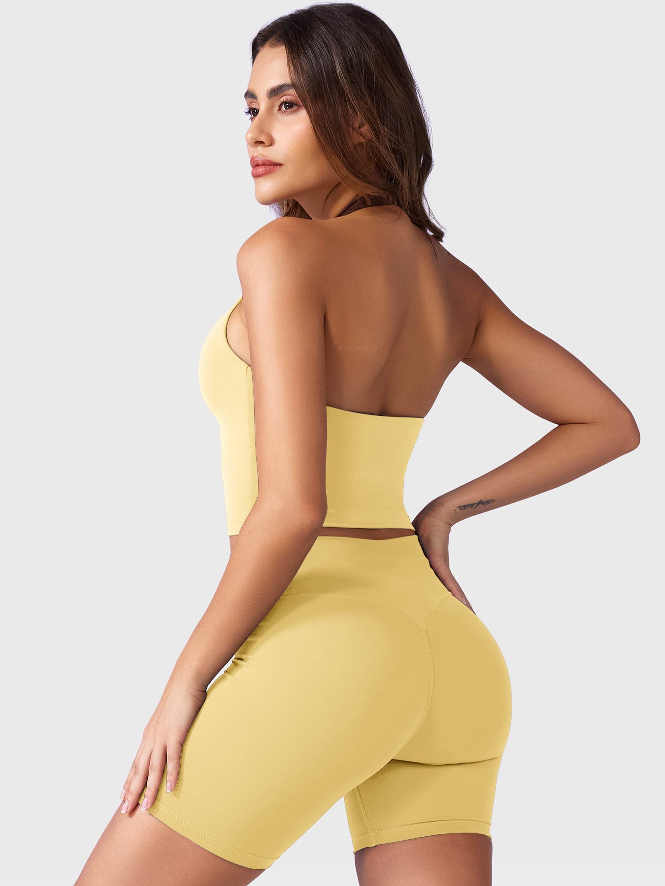 Yeoreo Hazel Halter Tank Top